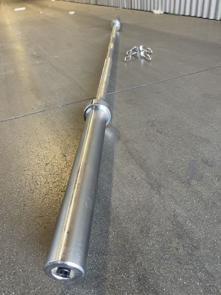 7' 45LB Olympic Barbell (600LB Capacity)